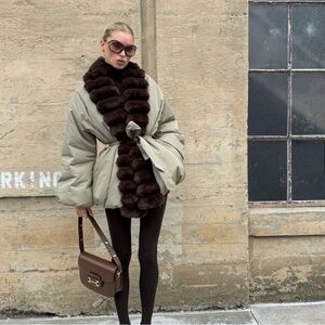 Helsa bubble puffer jacket with faux fur s small